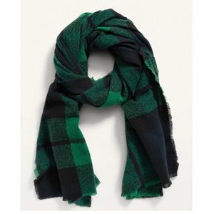 Old Navy Long Flannel Blanket Wrap Shawl Plaid Scarf